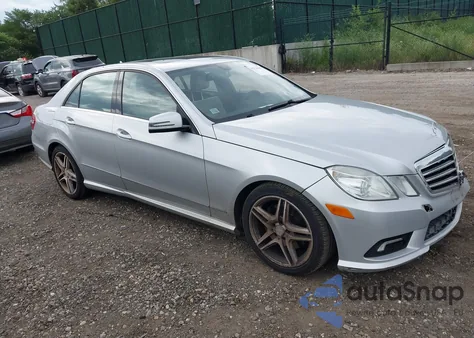 2011 Mercedes-Benz E 350 4Matic из США, поврежденный, VIN WDDHF8HB5BA264002